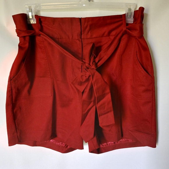 Worthington Pants - Worthington Modern Fit Shorts with Fabric Sash Belt Size 16 Burgundy
